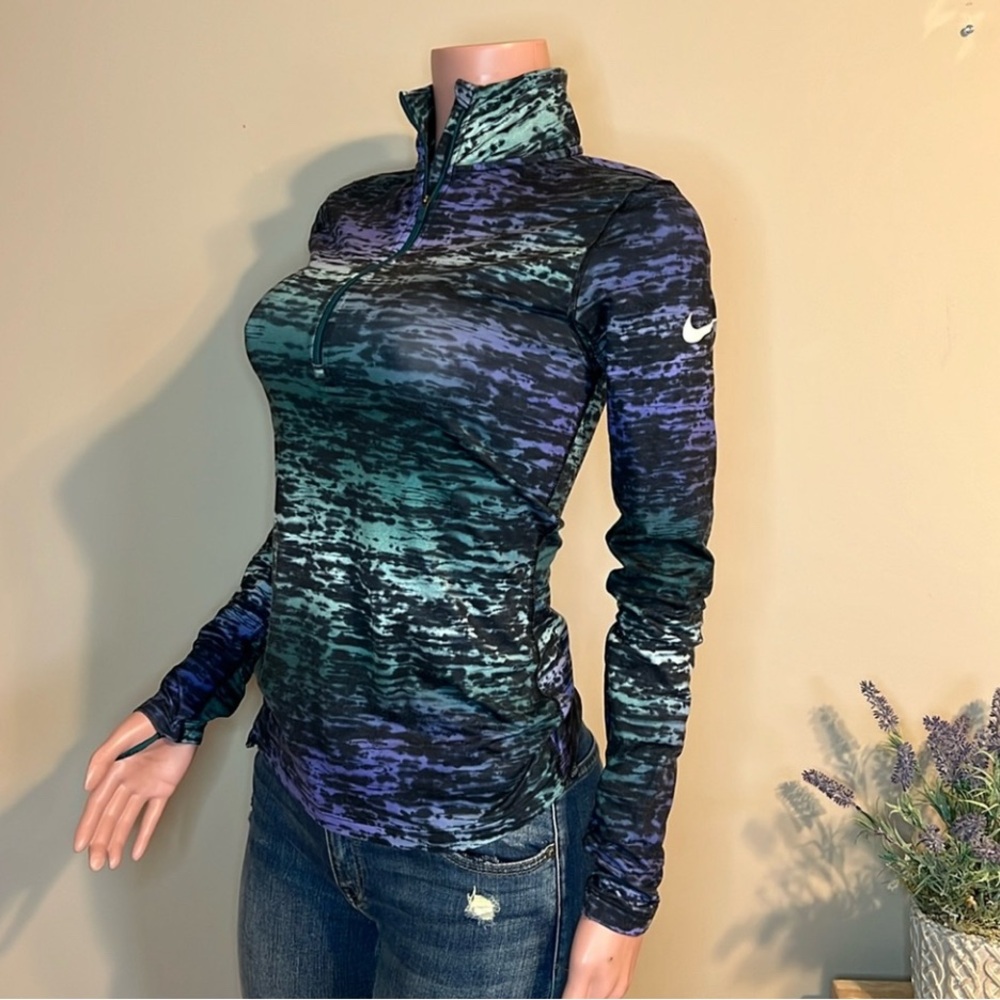 Nike Dri-FIT Blue and Black Pullover